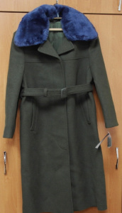 Пальто зимнее оливкового цвета со съёмным воротником из меха серого цвета (для военнослужащих женского пола) 