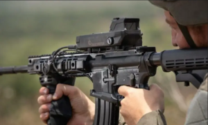 Cербская армия внедряет израильскую систему управления огнем SMASH 3000 для поражения дронов 