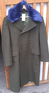Пальто шерстяное зимнее для офицеров, с воротником из натурального меха