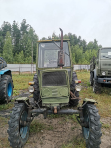 Трактор колесный ЮМЗ-6КЛ 