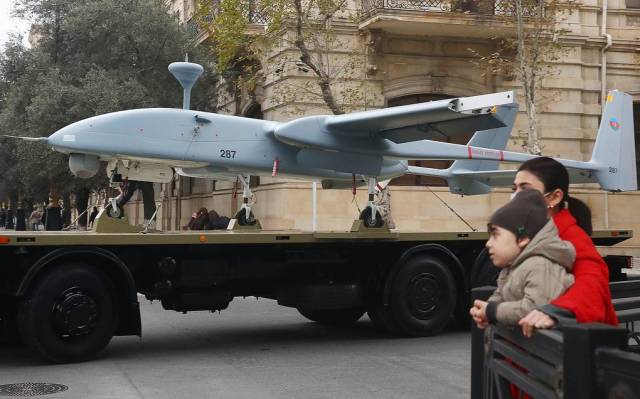 ВВС Сингапура намерены заменить БЛА «Херон-1» и «Гермес-450»
