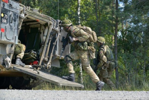 Дания собирается модернизировать военные объекты и повышать численность армии